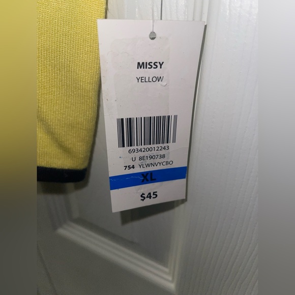 Allison Daley Sweater - Picture 4 of 4